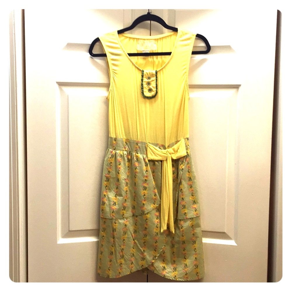 Tulip skirted dress: green/yellow & floral pattern